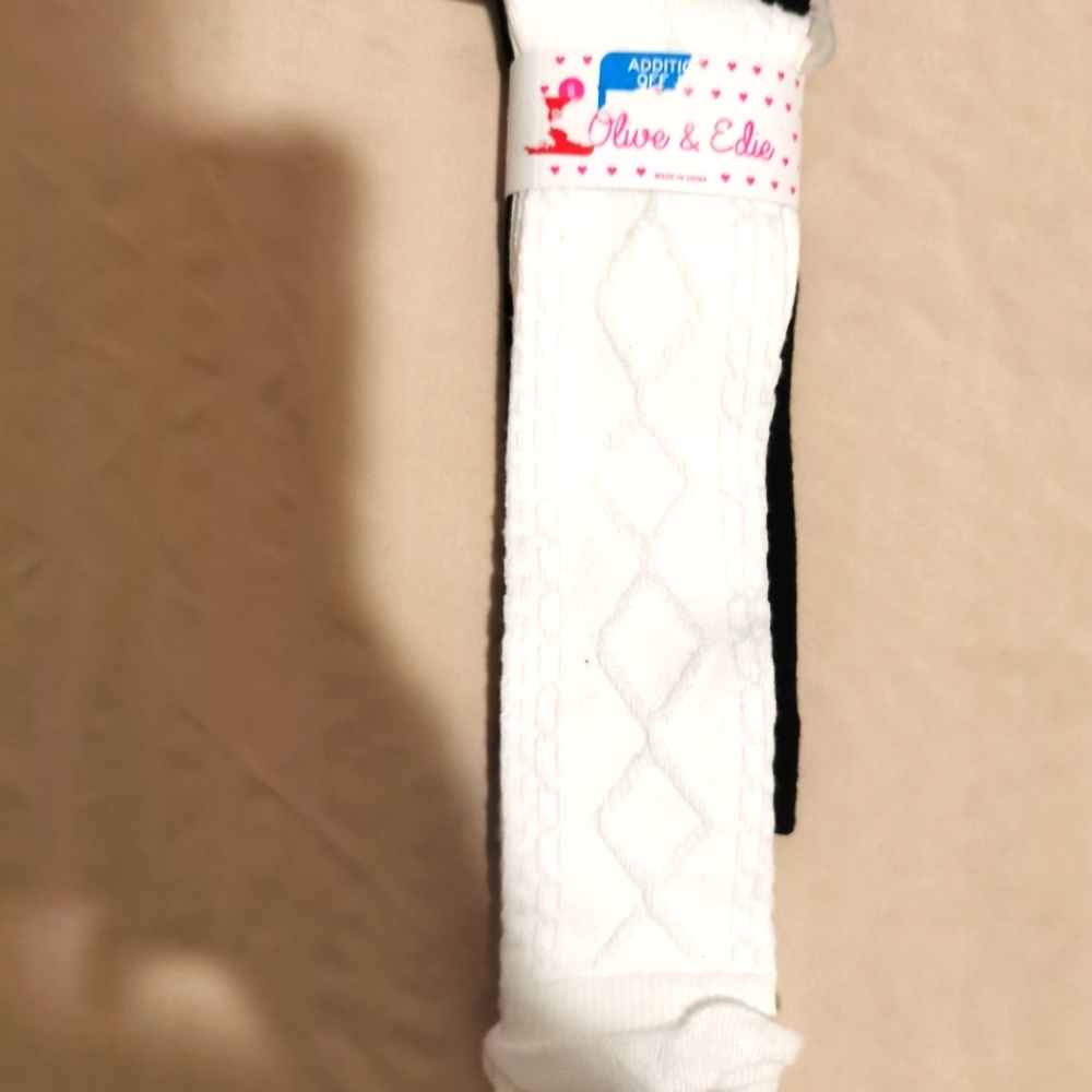 Free add on girls high socks sz 4-8.5